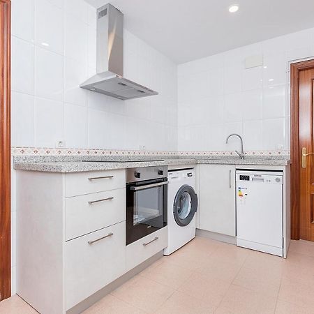 Bhost - Colon Apartment Malaga Bagian luar foto